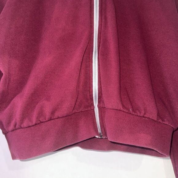 Forever 21 Burgundy Cropped Hoodie With Full Zip Closure - Size M - Picture 5 of 7